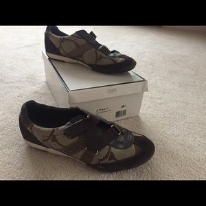 Coach tennis shoes